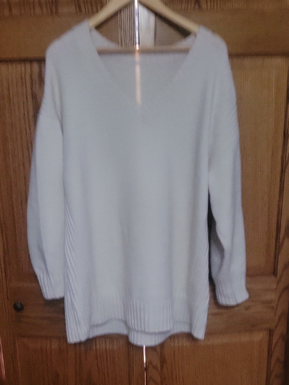 Women's Cream V-Neck Knit Sweater